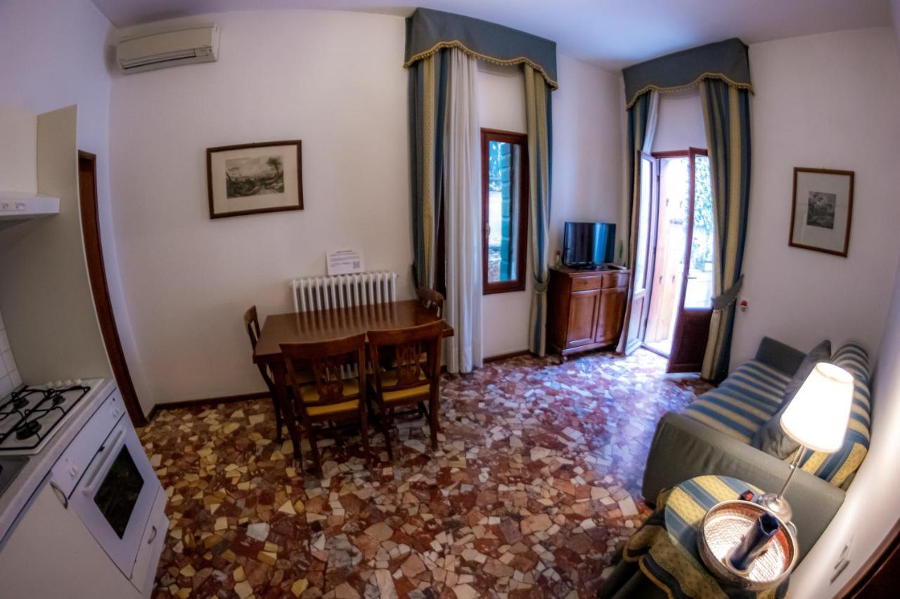 Zaffiro Apartment Velence Kültér fotó