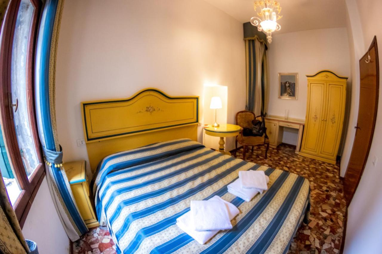 Zaffiro Apartment Velence Kültér fotó